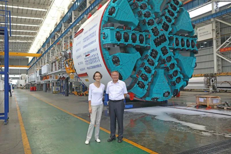 比利时商务领事到访完美智能