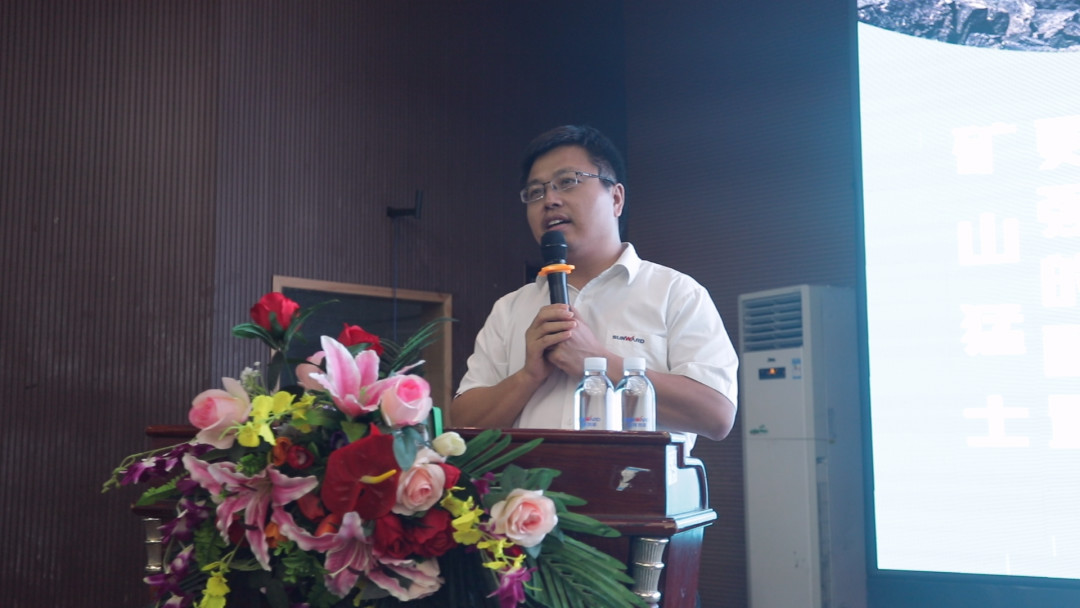 向挖掘机万台俱乐部迈进——完美智能2020年度挖掘机营销训练营开营