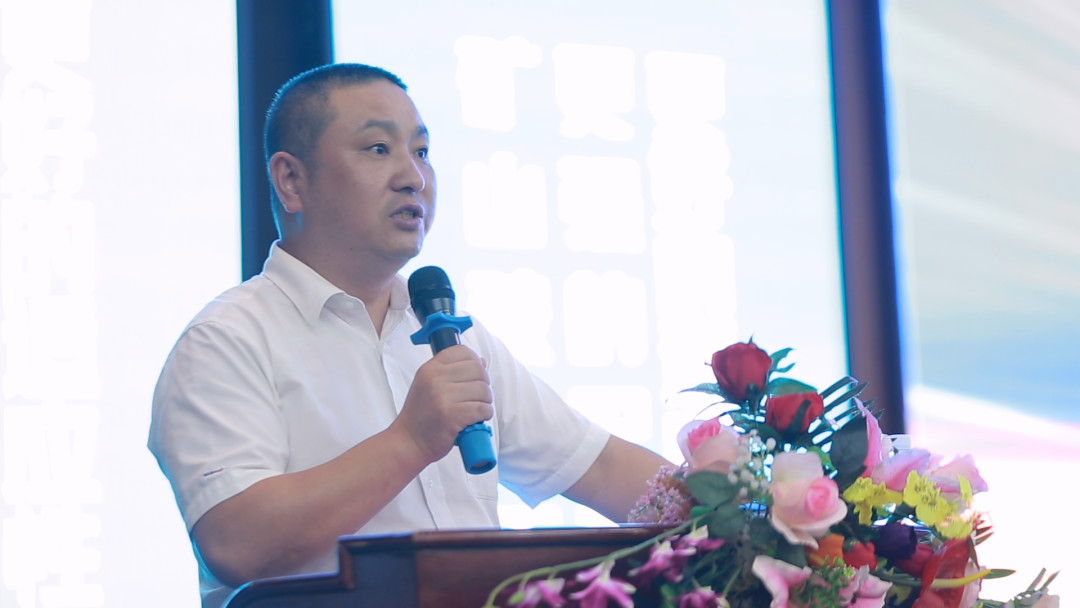 向挖掘机万台俱乐部迈进——完美智能2020年度挖掘机营销训练营开营