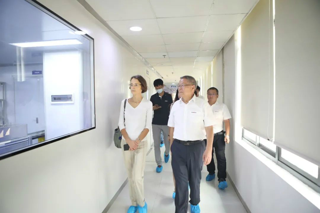 比利时商务领事到访完美智能