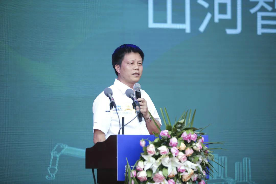 完美智能全国客户交流会在深基础工程发展论坛会场举办