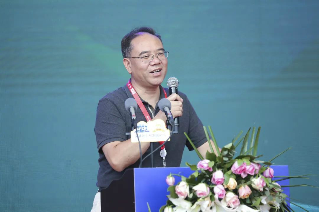 完美智能全国客户交流会在深基础工程发展论坛会场举办