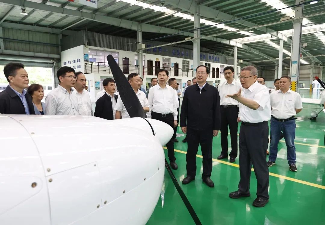 毛伟明调研完美科技：打造全国一流的通用航空产业基地