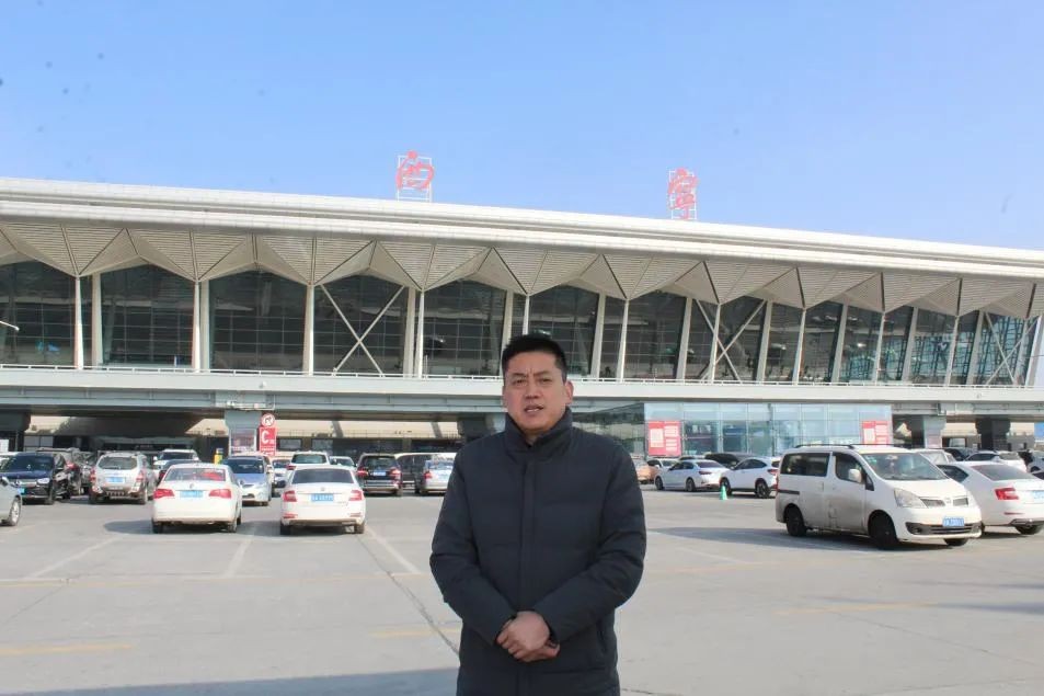 二十八载奋斗，如今他只信任完美智能