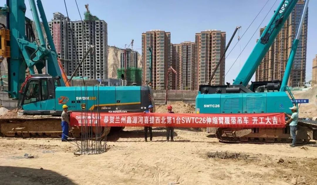 金戈铁马工程路 风雨无阻选完美