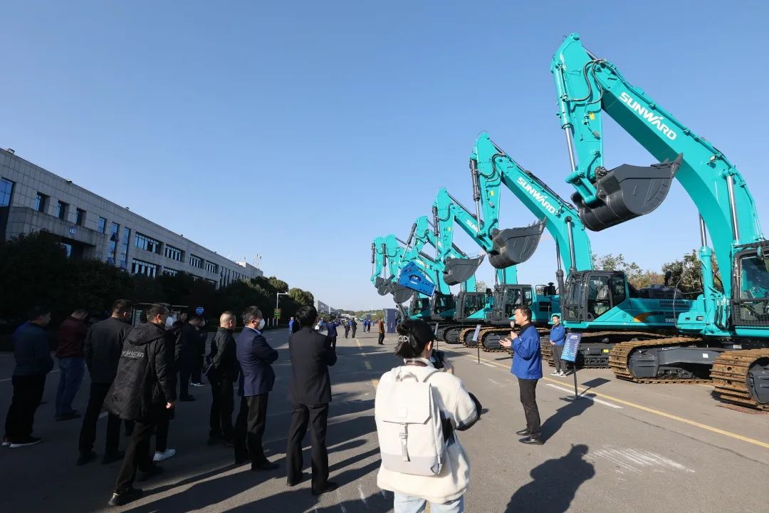 全球首创5G+智能钻机重磅发布，完美智能倾力打造绿色智慧矿山成套装备