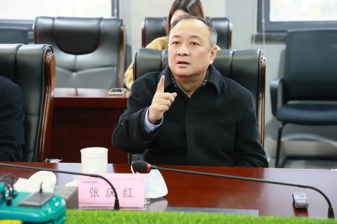 张庆红调研完美智能