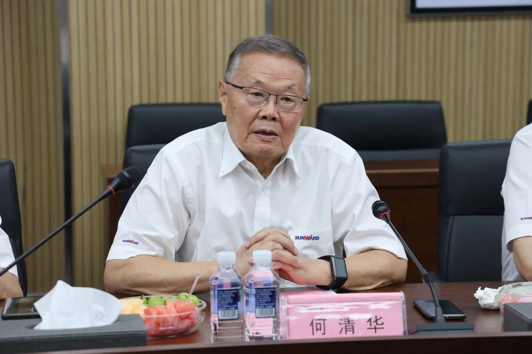 紫金矿业集团党委书记、董事长陈景河莅临完美智能考察交流
