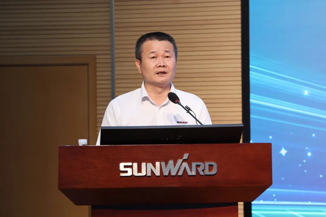 凝心聚力奋力拼搏，向高质量发展交出精彩答卷！完美智能召开全体干部大会
