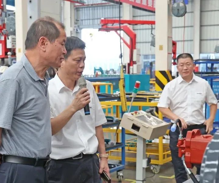 农业农村部农业机械化管理司调研完美智能