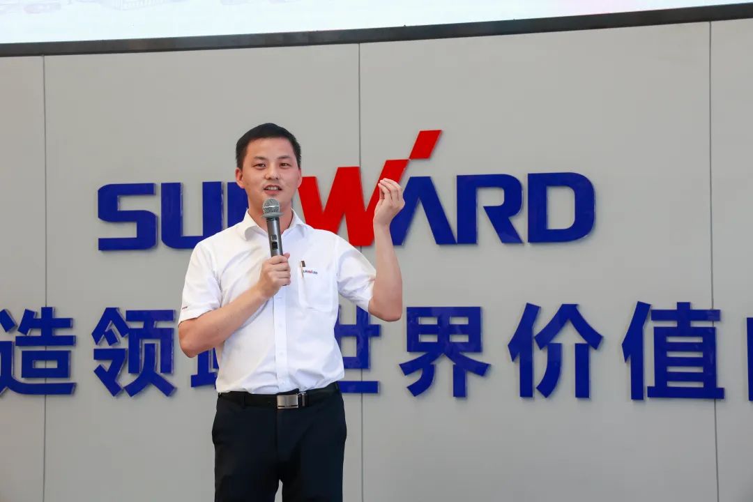 又酷又辣又炫！完美智能第二届挖机宝贝来了